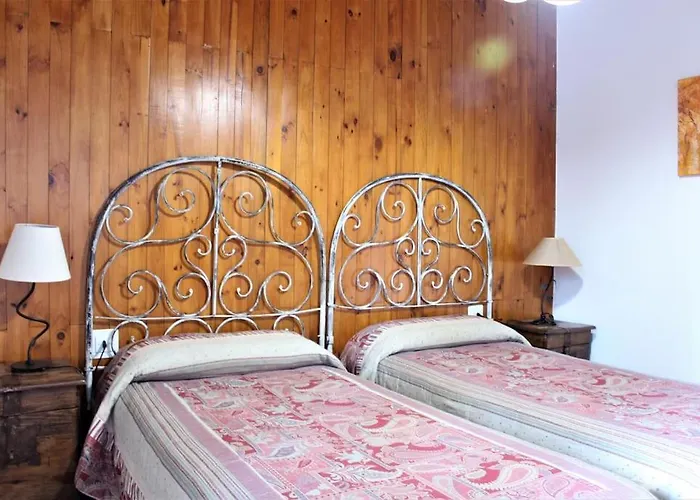 El Rincon Del Tejo בית נופש